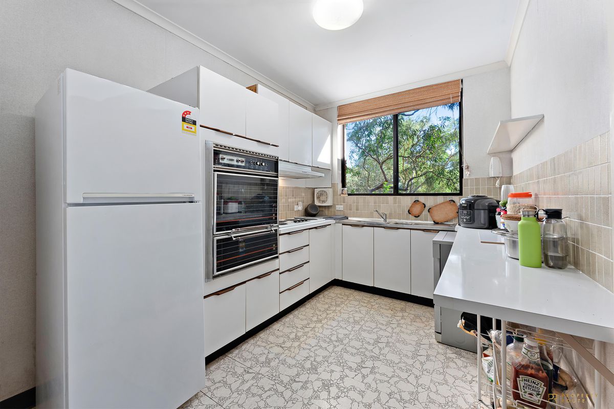 12 / 44 Khartoum Road, Macquarie Park