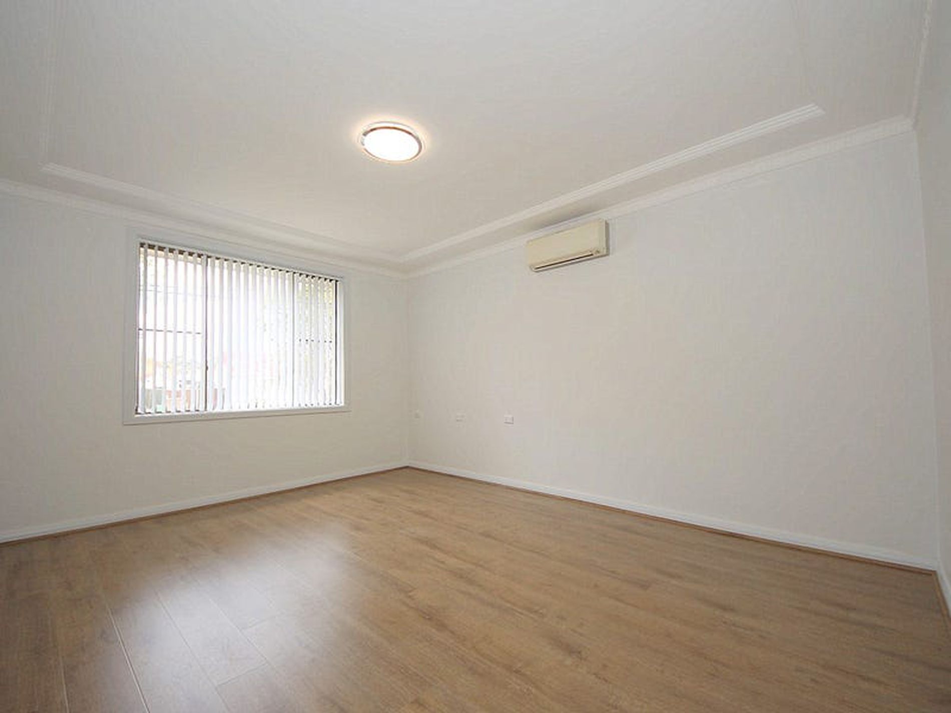 27 Petunia Avenue, Bankstown