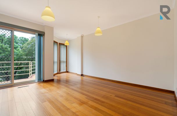 2 / 7 Hawick Court, Greenvale