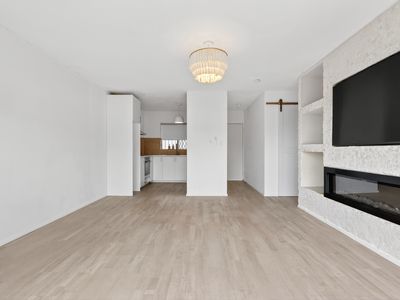 2 / 12 Stanley Street, Indooroopilly