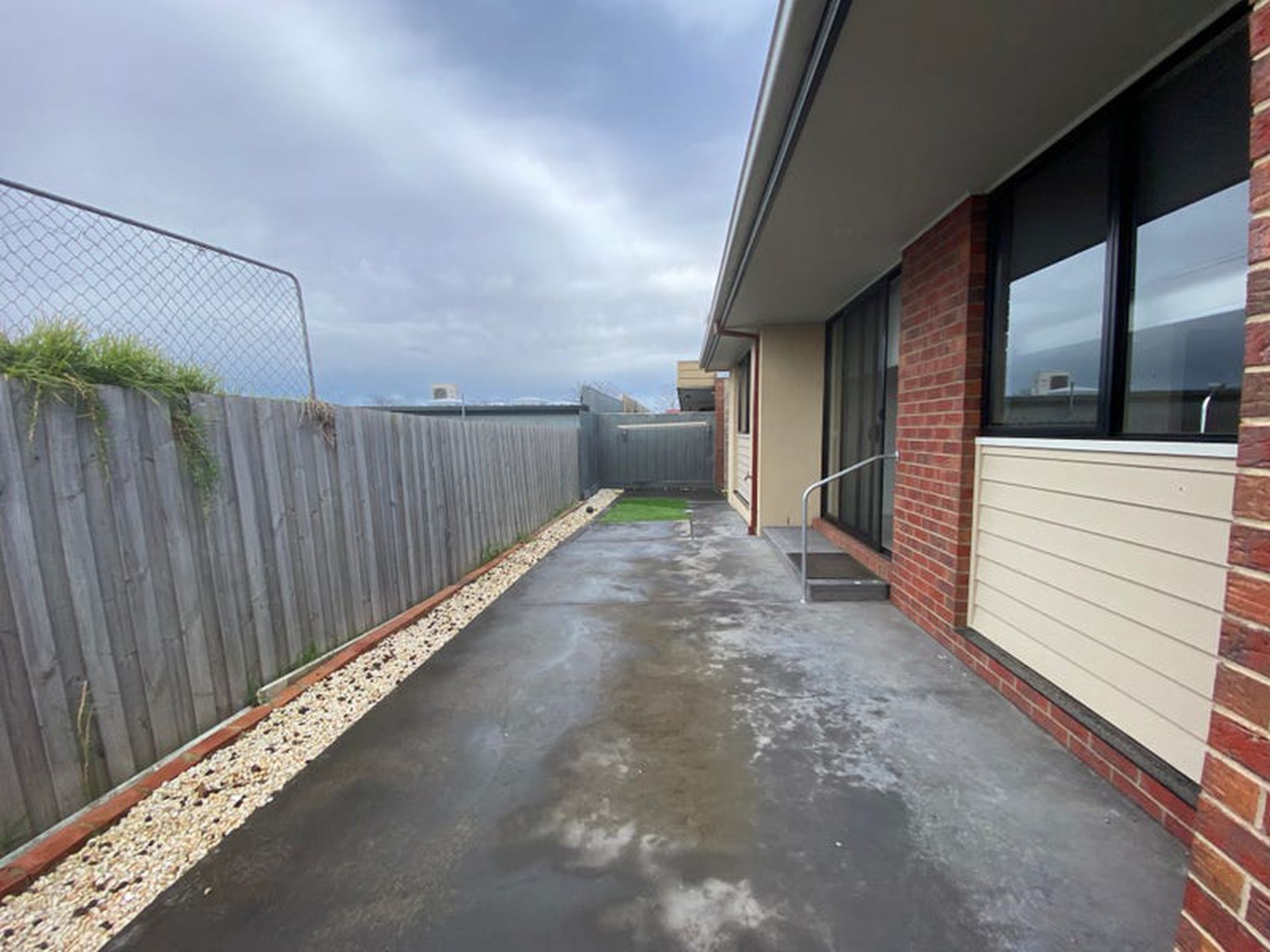 3 / 15 Church Street, Belmont