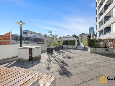 219 / 118 Dudley Street, West Melbourne