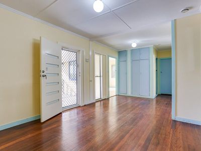 81 Frangipani, Inala