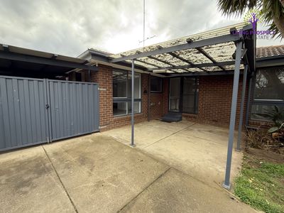 10 Nuragi Court, Werribee