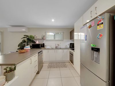 25 / 1 Collins Lane, Kin Kora