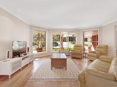33 Dolphin Avenue, Hawks Nest