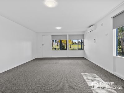 6 Merino Crescent, Airds