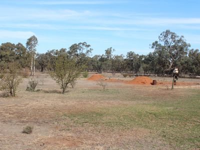 6523 Swan Hill Road, Moulamein
