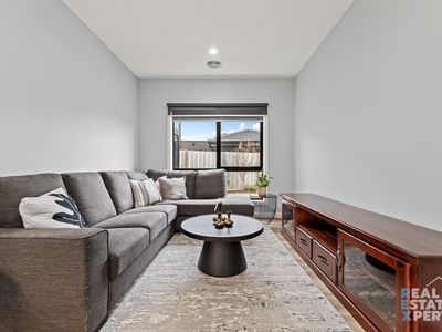 2 / 17 Harmer Road, Hallam