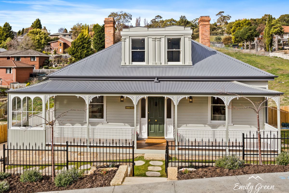 5 Giblin Street, Lenah Valley