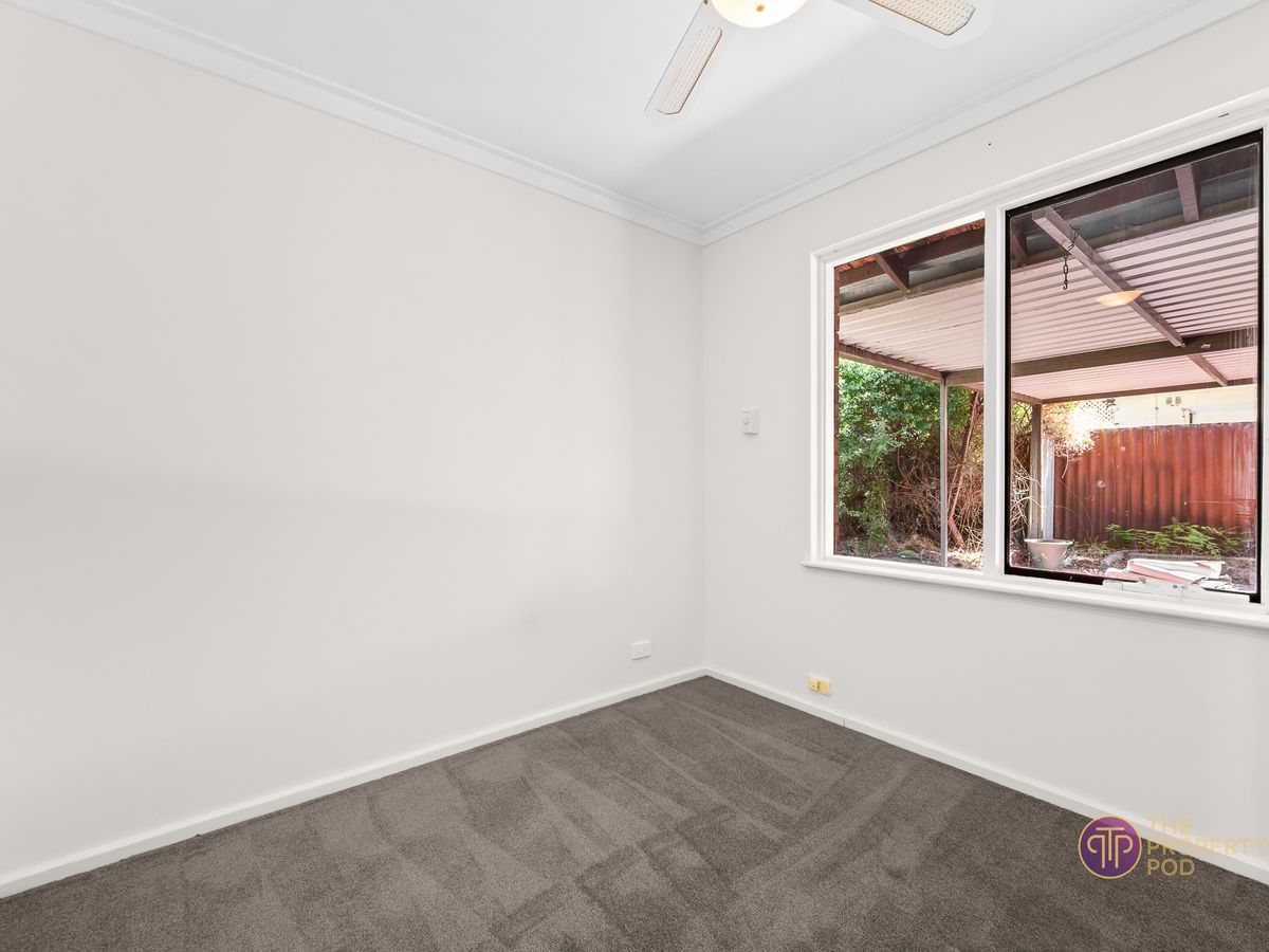 7 Ravenhill Road, Thornlie