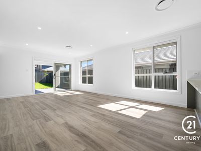 12 Plumcott Street, Werrington