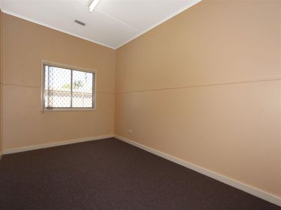 5 Ardagh Avenue, Kalgoorlie