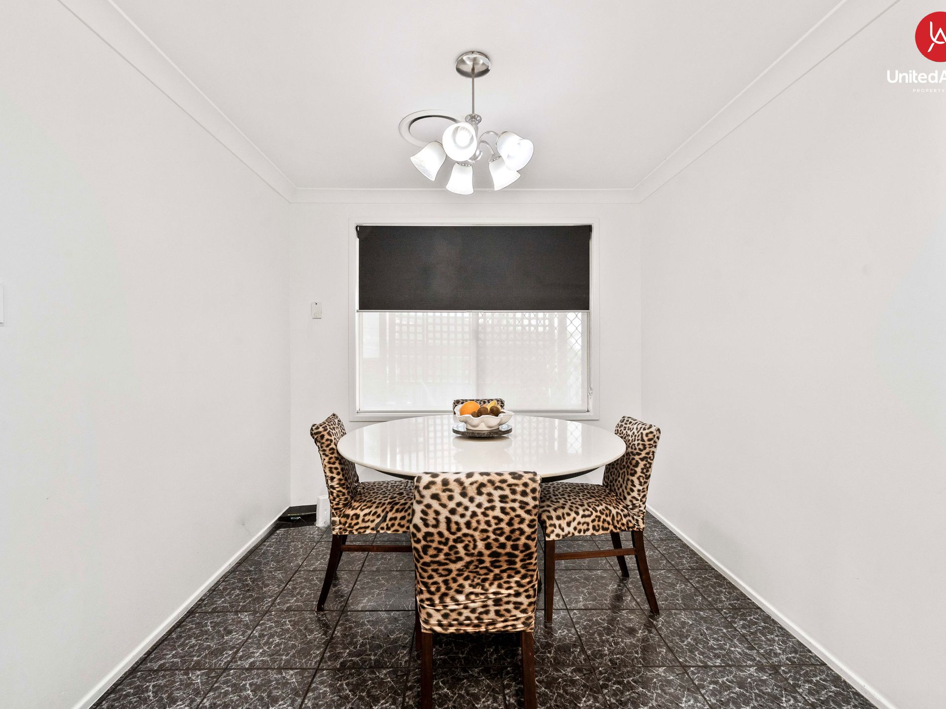1 / 13 Colevile Place, Rosemeadow