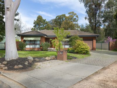 3 MCDERMOTT COURT, Wodonga