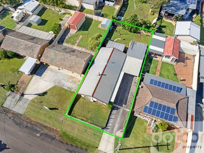 57 Campbell Parade, Mannering Park