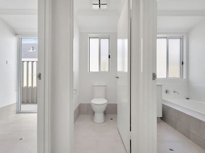 68 Leeward Avenue, Eglinton