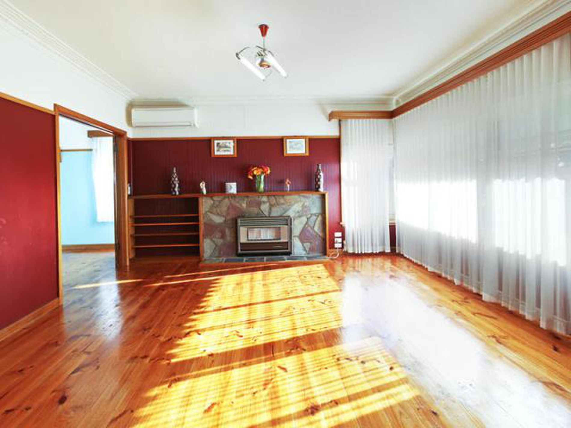 30 Hill Street, Belmont