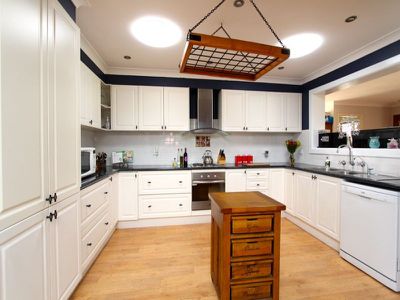 80 Eugenie Street, Raglan