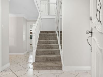 4 Parker Place, Winthrop