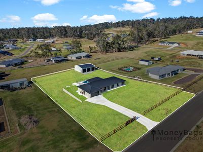 50-52 Pathfinder Road, Woodhill