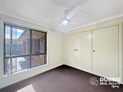 17 Eden Park Avenue, Dubbo