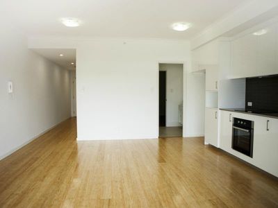 Unit 10 / 33 Newcastle Street, Perth