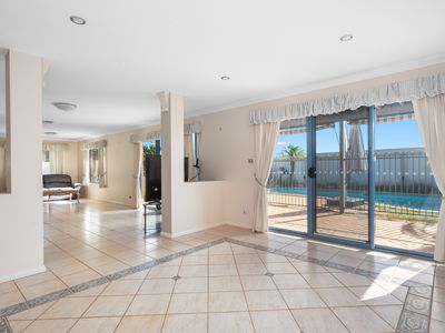 24 Geoffrey Stokes Parade, Kalgoorlie