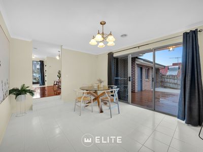 25 Ash Crescent, Pakenham