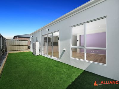 11 Dupain Street, Tarneit