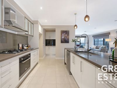 7 Crepe Avenue, Cranbourne West