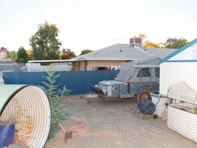 140 Collins Street, Piccadilly