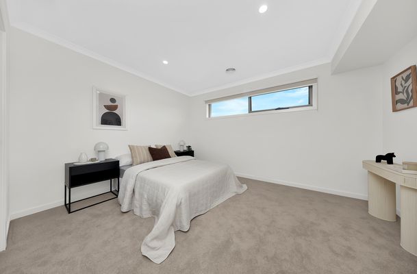 6 Ely Walk, Craigieburn