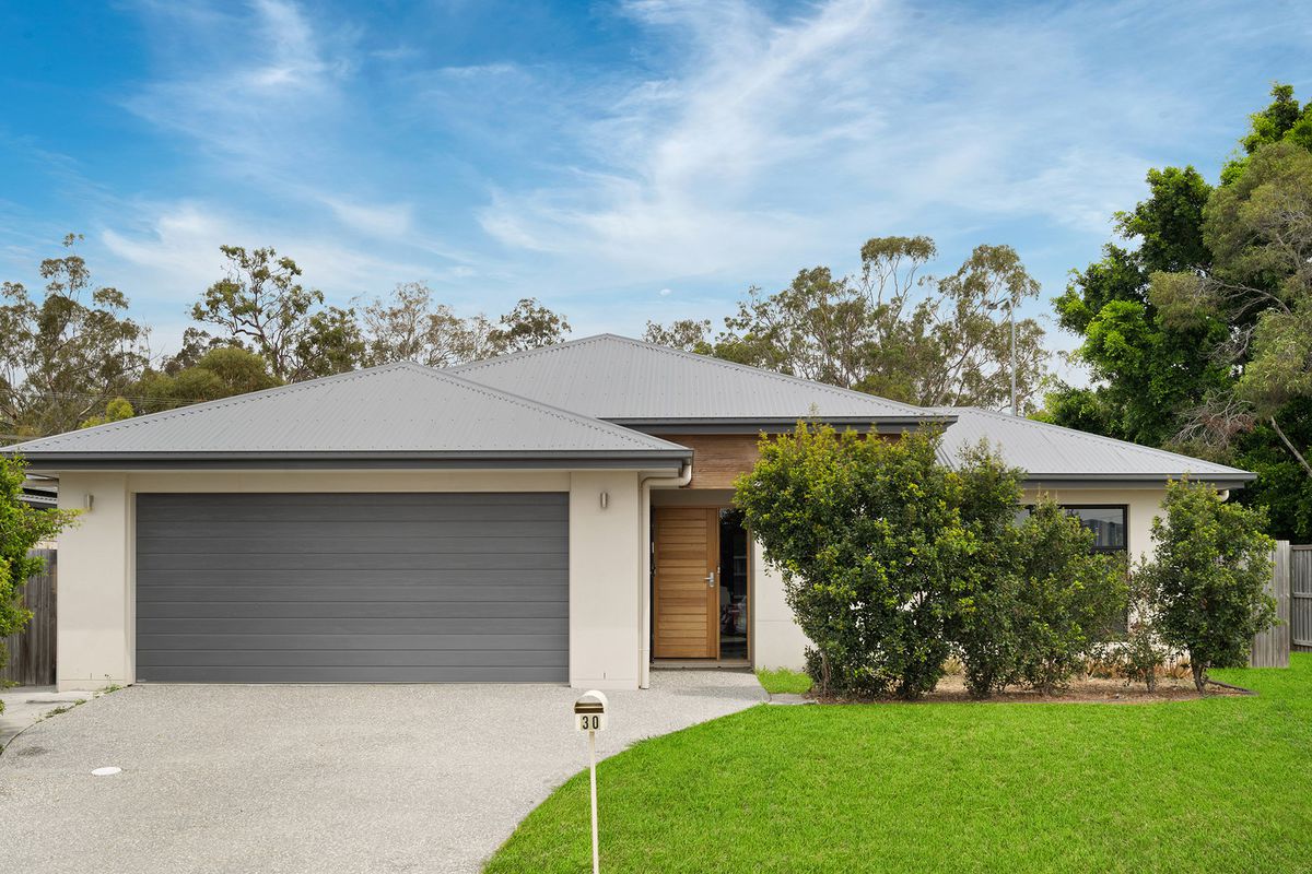 30 Thames Drive, Regents Park