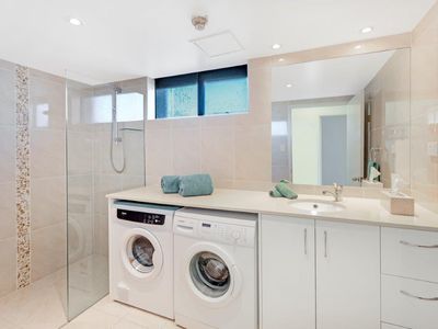 11E / 969 Gold Coast Highway, Palm Beach
