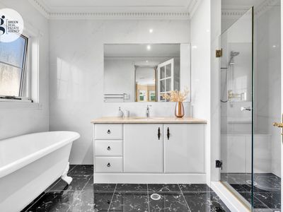 16 Bannockburn Road, Pymble