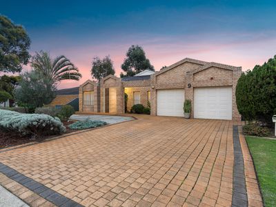 9 Mcpherson Avenue, Noranda