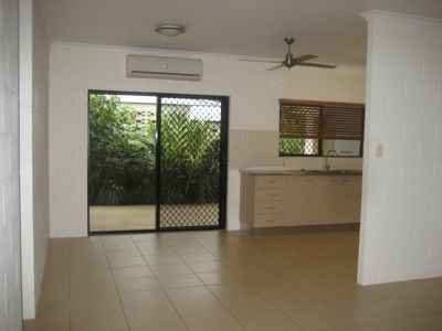 1 / 11 Olive Street, Manoora