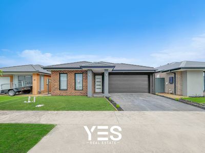9 Evora Road, Clyde