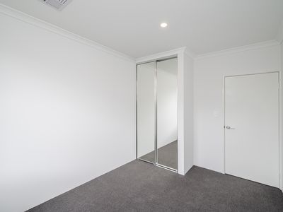 4 Malurus Way, Wellard