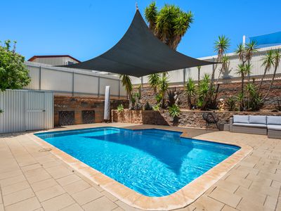 4 Pirring Way, Hannans