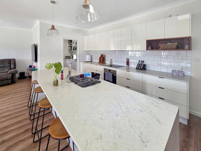 54 Clement Street, Forbes