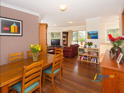 4 / 3 Blackwall Point Road, Abbotsford