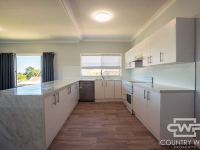 30 Lawrance Street, Glen Innes