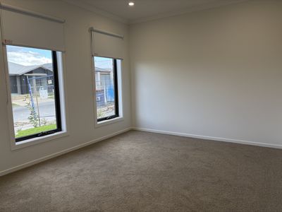 28 Rhea Drive, Leopold