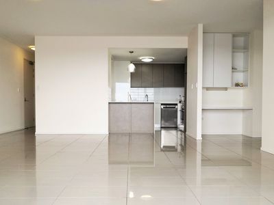 2 / 104-106 Central Lane, Gladstone Central
