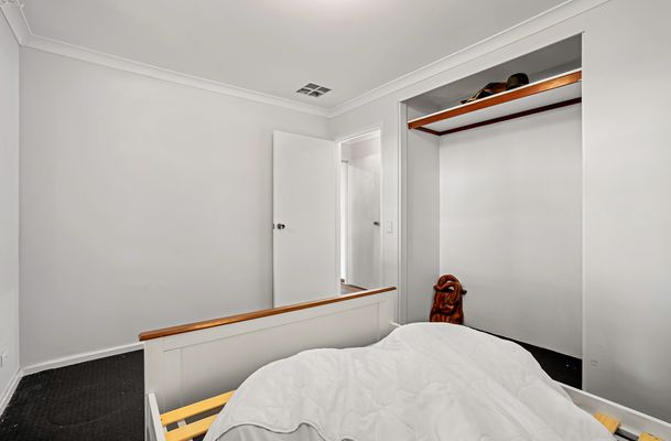 8 Cocos Court, Warnbro