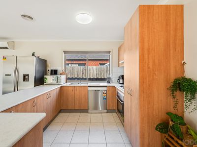 39 Everwin Drive, Werribee