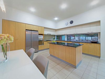 2 Hepburn Close, Wakerley