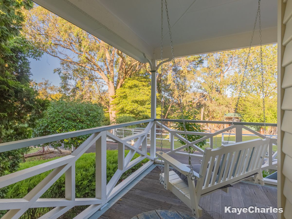 15 Burton Road, Beaconsfield Upper